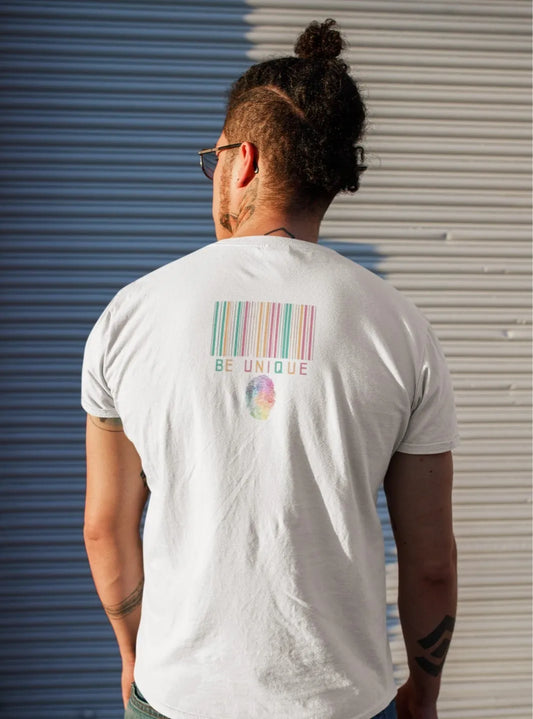 BE UNIQUE T-Shirt