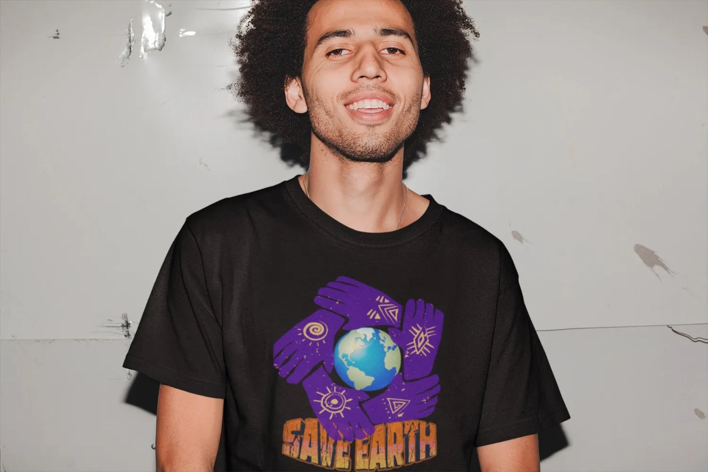 Unisex SAVE EARTH T-Shirt
