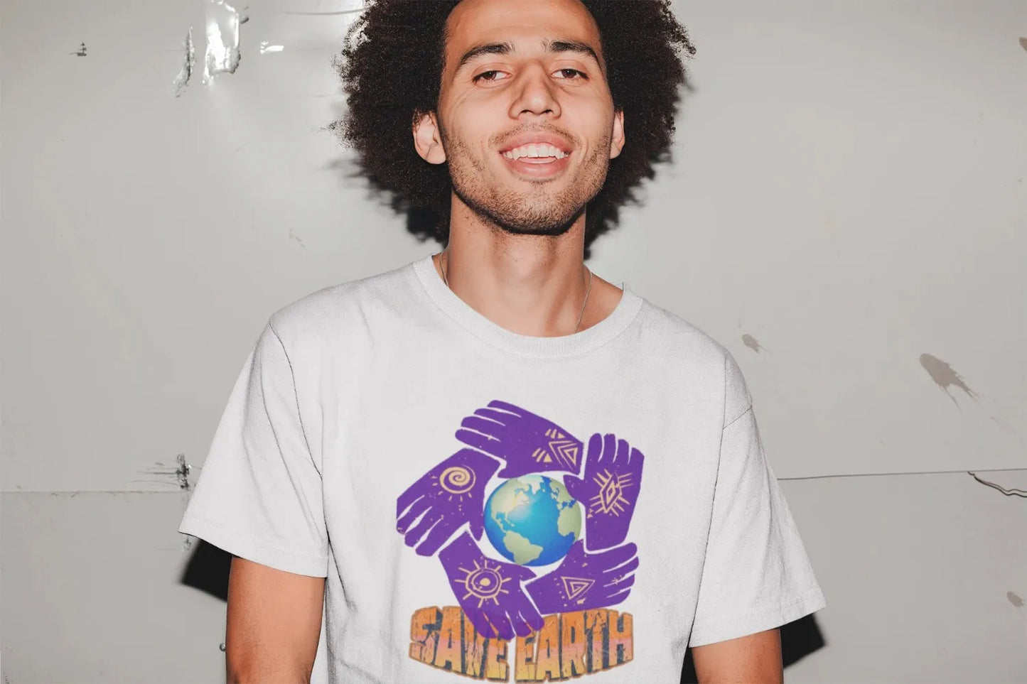 Unisex SAVE EARTH T-Shirt