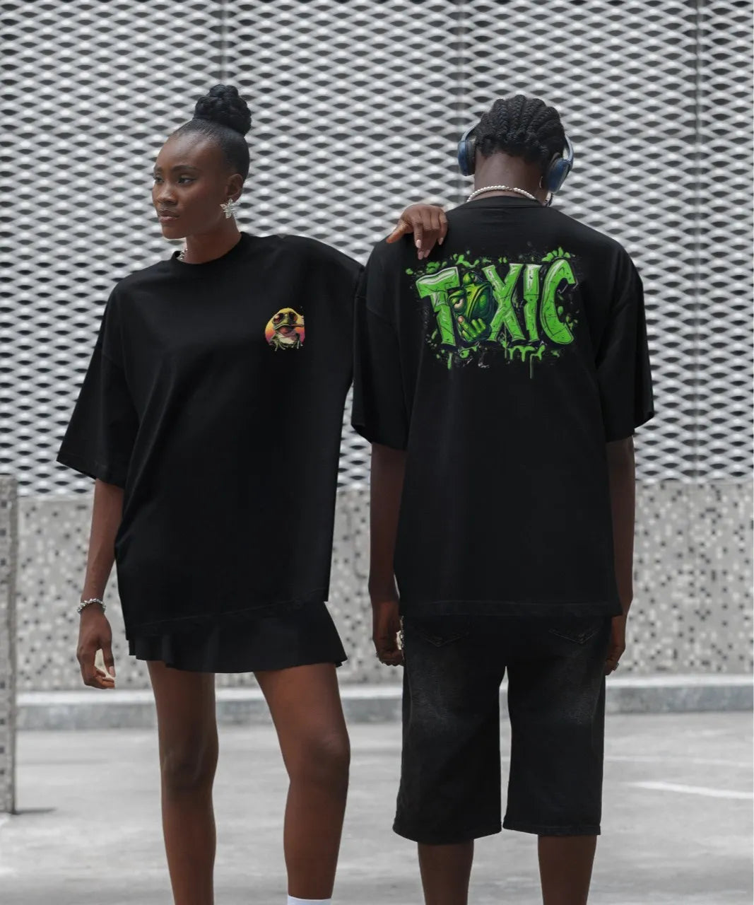 Unisex Oversized TOXIC T-Shirt
